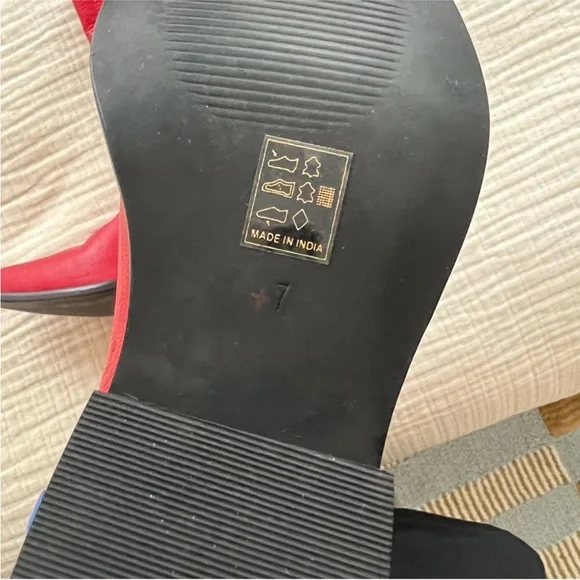 Urban Outfitters Red Cowboy Boots - Picture 4 of 4